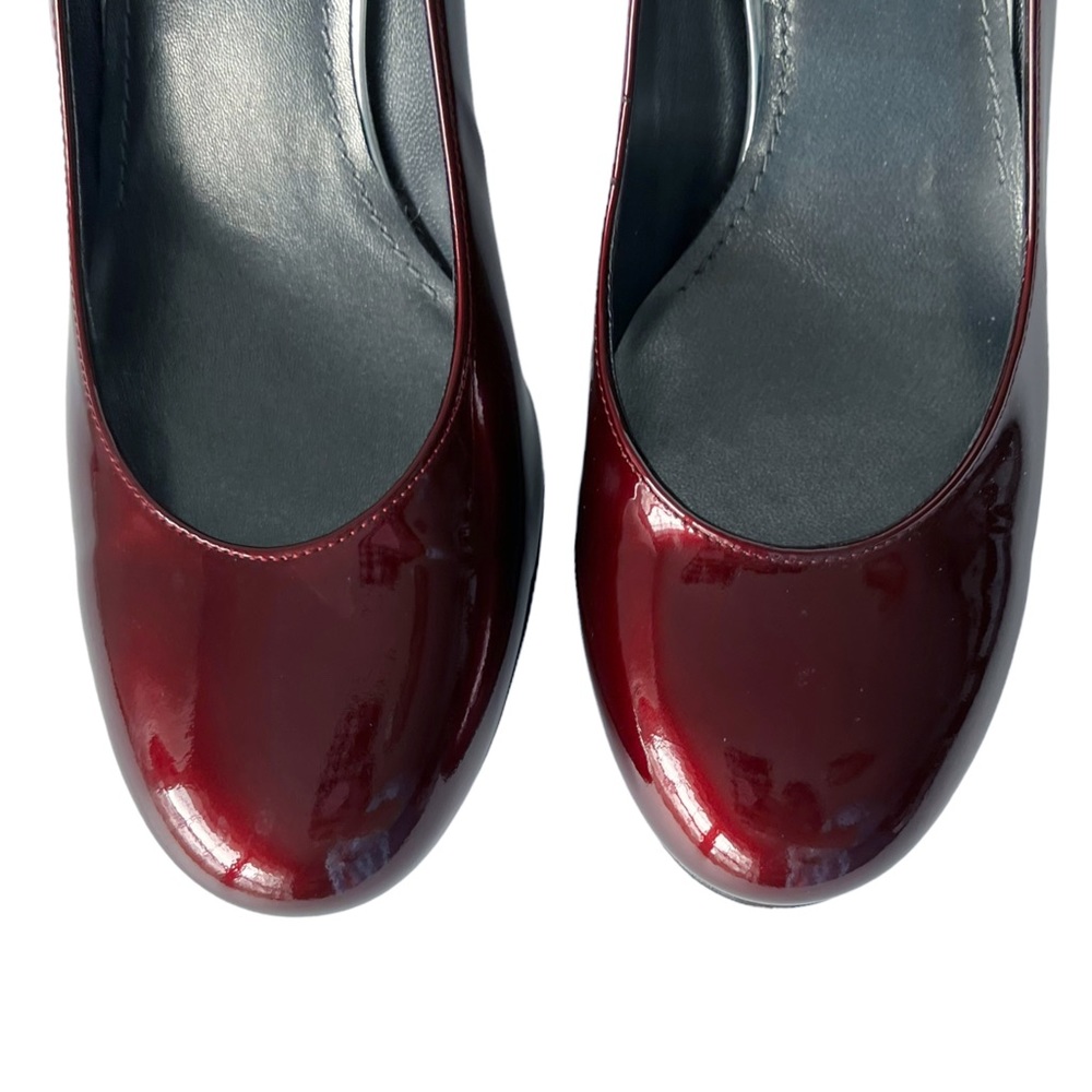 Stuart Weitzman Ruby Patent Pump | 8 - image 3